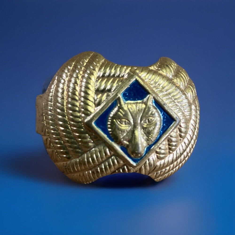 BOYSCOUT WOLF PACK‎ NECKERCHIEF SCARF TIE HOLDER 1960